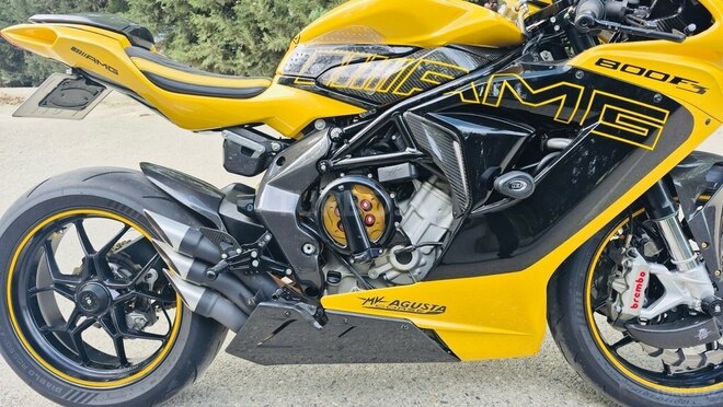 MV Agusta F3 800-8