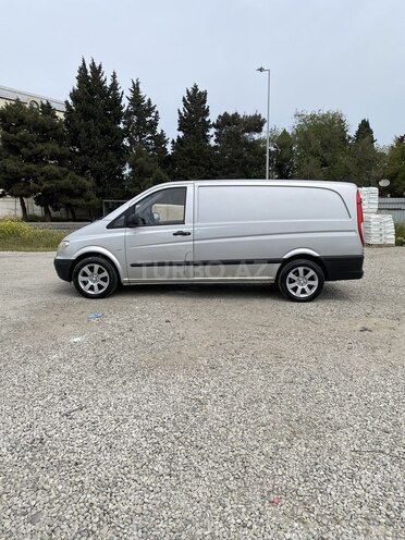 Mercedes Vito 2010, 406,000 km - 2.2 l - Bakı