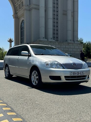 Toyota Corolla 2006, 267,901 km - 1.4 l - Gəncə