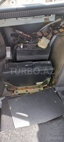 BMW 525 2003, 268,000 km - 2.5 l - Sumqayıt