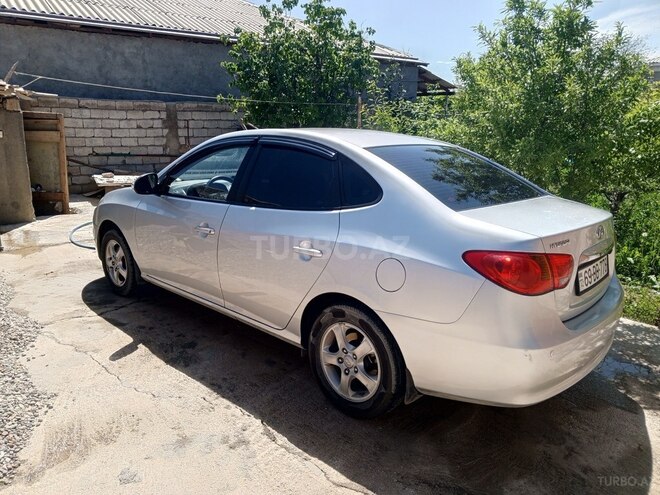 Hyundai Elantra 2009, 215,000 km - 1.6 л - Naxçıvan