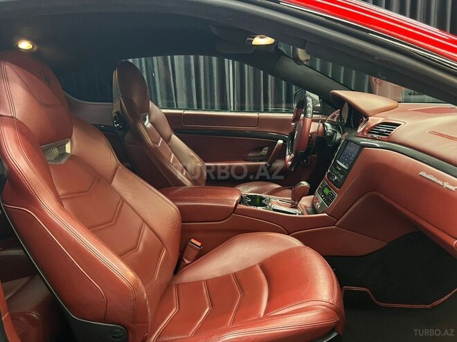 Maserati GranTurismo S 2013, 92,000 km - 4.7 l - Bakı