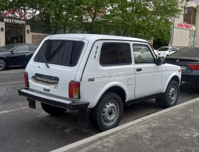 LADA (VAZ) Niva 2001, 285,000 km - 1.7 л - Bakı