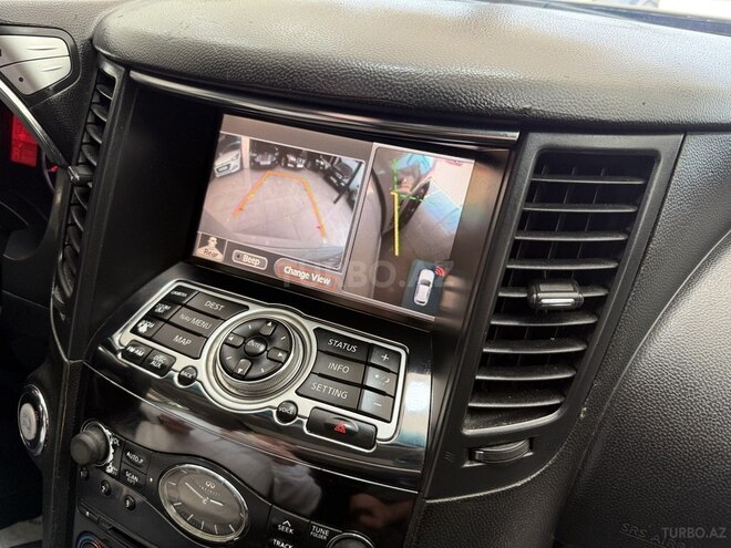 Infiniti FX35-15