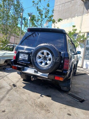 Nissan Patrol 2001, 215,157 km - 3.0 л - Bakı