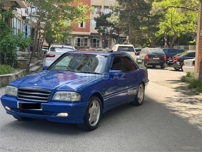 Mercedes C 200 1995, 243,211 km - 2.0 l - Bakı