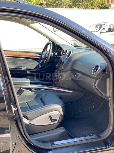 Mercedes ML 350 4MATIC 2009, 281,635 km - 3.5 l - Bakı