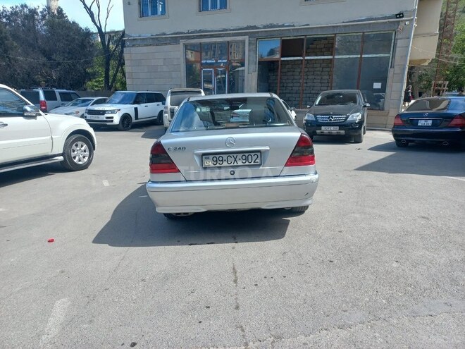 Mercedes C 240 2000, 135,486 km - 2.4 l - Bakı