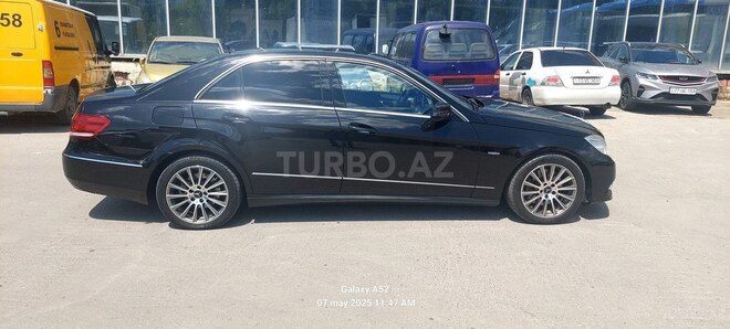 Mercedes E 250 2009, 289,000 km - 2.2 l - Bakı