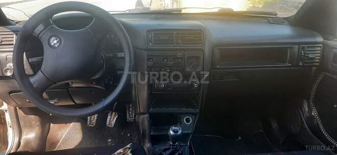 Opel Vectra 1992, 505,000 km - 1.6 l - Sumqayıt
