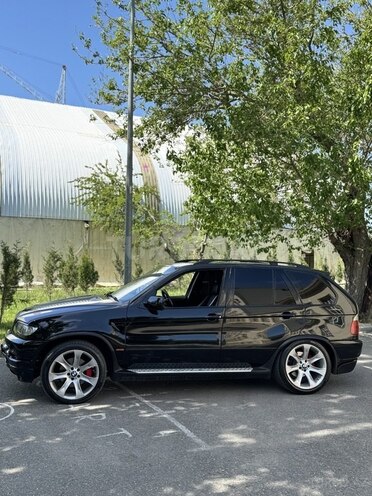 BMW X5 2003, 300,000 km - 4.4 l - Bakı
