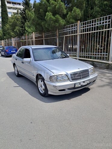 Mercedes C 220 d 2000, 350,000 km - 2.2 l - Bakı
