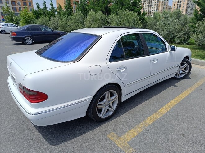 Mercedes E 320 2001, 337,000 km - 3.2 l - Bakı