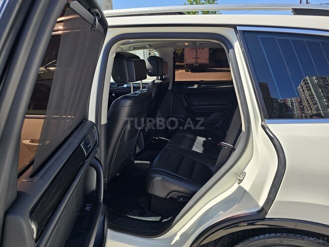 Volkswagen Touareg 2011, 272,300 km - 3.6 л - Bakı
