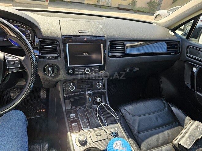 Volkswagen Touareg 2011, 272,300 km - 3.6 л - Bakı