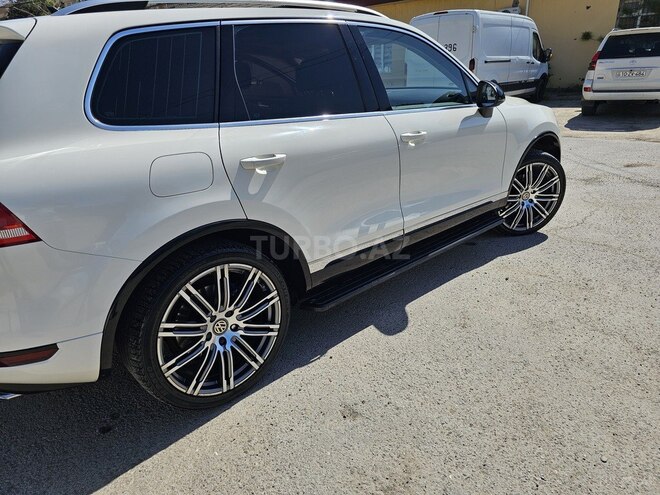 Volkswagen Touareg 2011, 272,300 km - 3.6 л - Bakı