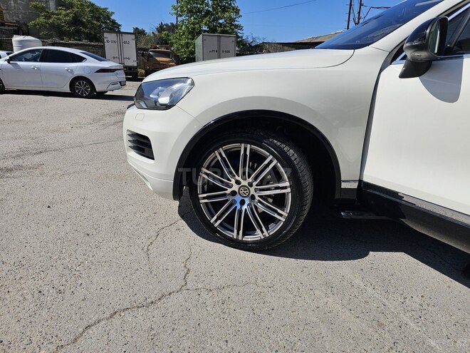 Volkswagen Touareg 2011, 272,300 km - 3.6 л - Bakı