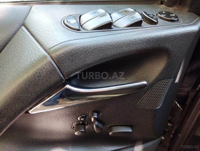 Mercedes Viano 2013, 105,000 km - 2.2 l - Bakı