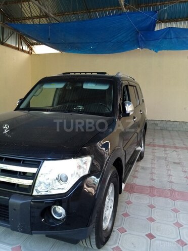 Mitsubishi Pajero 2007, 190,584 km - 3.0 l - Göyçay