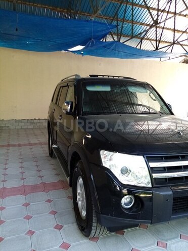 Mitsubishi Pajero 2007, 190,584 km - 3.0 l - Göyçay