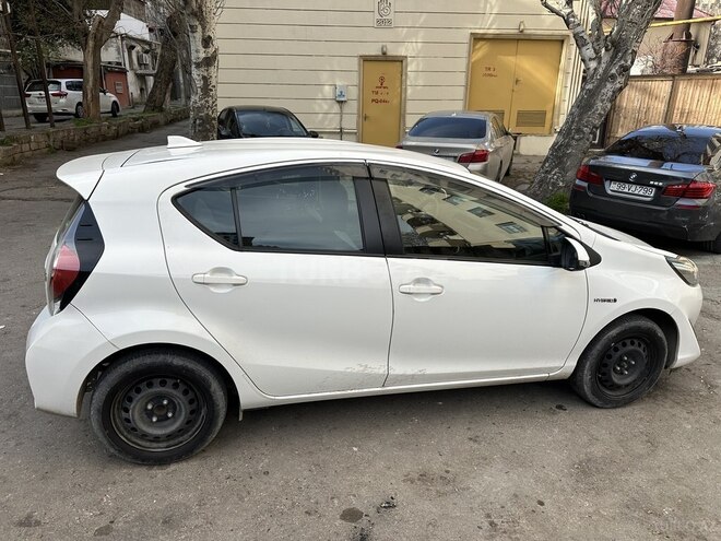 Toyota Aqua 2017, 85,000 km - 1.5 l - Bakı