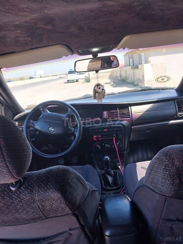 Opel Vectra 1996, 342,000 km - 1.6 l - Bakı