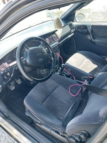 Opel Vectra 1996, 342,000 km - 1.6 l - Bakı