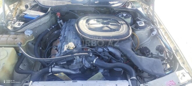 Mercedes 190 1986, 215,000 km - 2.0 l - Qəbələ