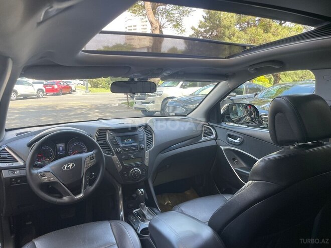 Hyundai Santa Fe-6