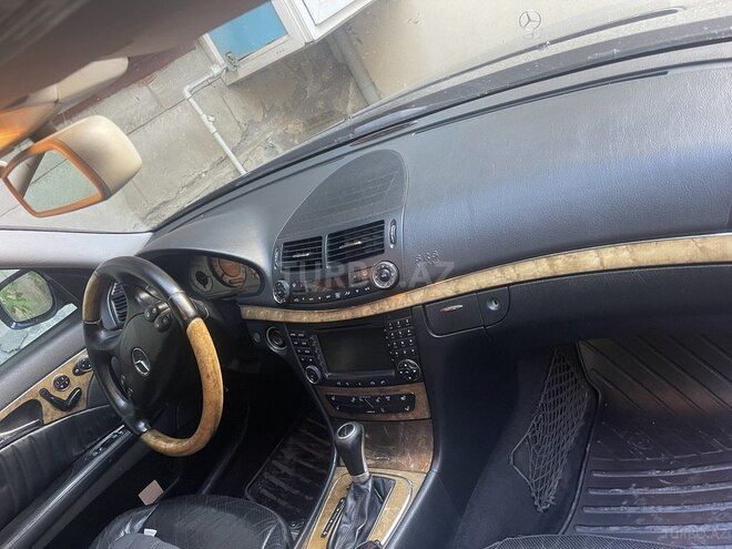 Mercedes E 350 2006, 350,000 km - 3.5 l - Bakı