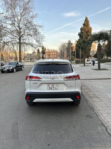 Toyota Corolla Cross 2024, 334 km - 2.0 l - Gəncə