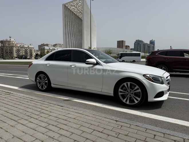 Mercedes C 300 2017, 85,000 km - 2.0 l - Bakı