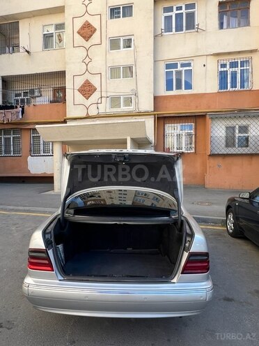 Mercedes E 220 d 1999, 475,000 km - 2.2 l - Bakı