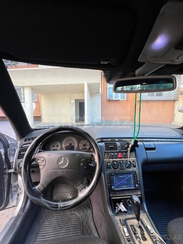 Mercedes E 220 d 1999, 475,000 km - 2.2 l - Bakı