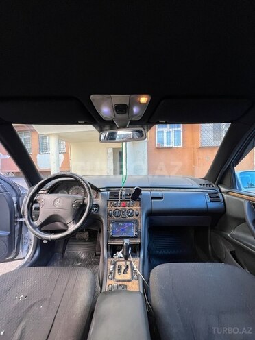 Mercedes E 220 d 1999, 475,000 km - 2.2 l - Bakı