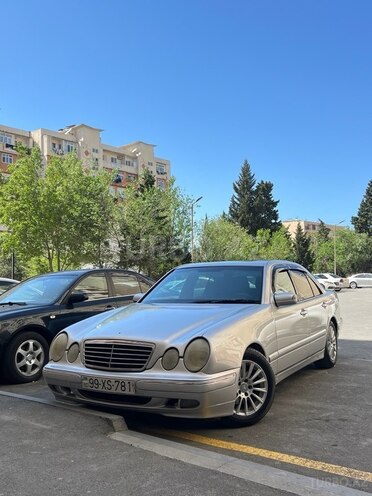 Mercedes E 220 d 1999, 475,000 km - 2.2 l - Bakı