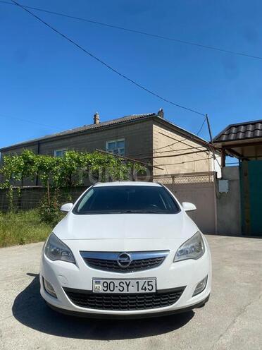Opel Astra 2012, 281,000 km - 1.4 l - Xaçmaz