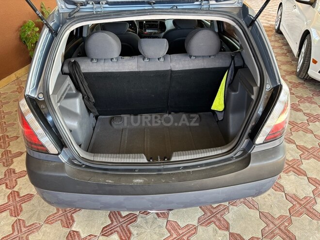 Kia Rio 2008, 201,000 km - 1.4 l - Qazax