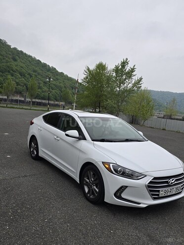 Hyundai Elantra 2016, 215,652 km - 2.0 l - Qəbələ