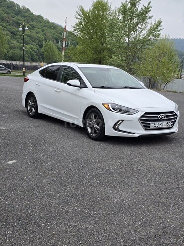 Hyundai Elantra 2016, 215,652 km - 2.0 l - Qəbələ
