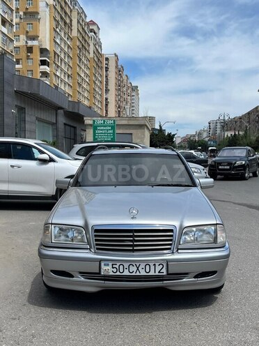 Mercedes C 240 2000, 222,222 km - 2.4 l - Bakı