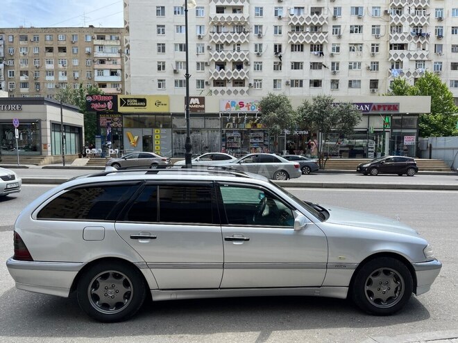 Mercedes C 240 2000, 222,222 km - 2.4 l - Bakı