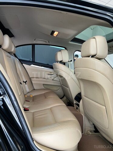 BMW 530 2010, 228,000 km - 3.0 l - Bakı