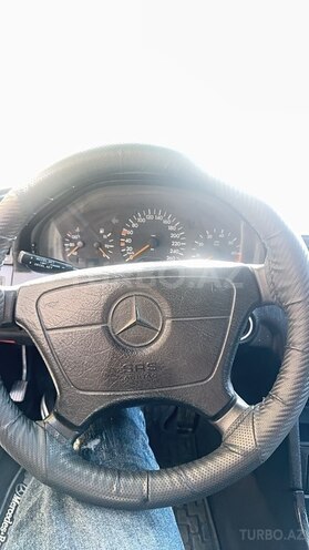 Mercedes C 240 1999, 329,000 km - 2.4 l - Bakı