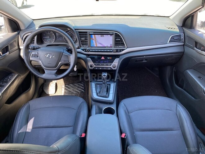Hyundai Elantra 2015, 125,400 km - 1.6 л - Bakı