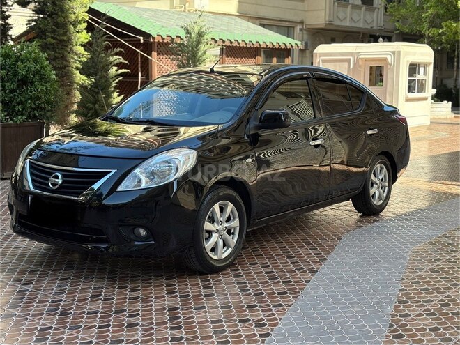 Nissan Sunny 2013, 157,000 km - 1.5 l - Bakı