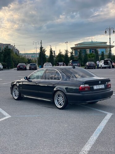 BMW 525 2001, 301,281 km - 2.5 l - Bakı