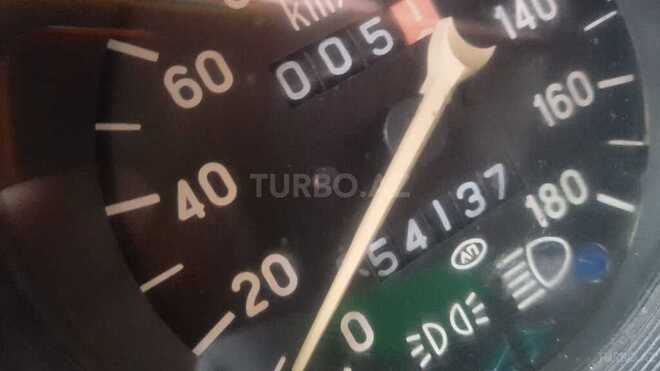 LADA (VAZ) 2106 1996, 95,000 km - 1.5 l - Salyan