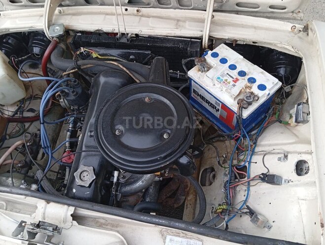 LADA (VAZ) 2106 1996, 95,000 km - 1.5 l - Salyan