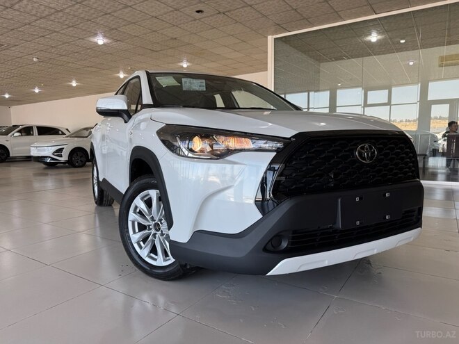 Toyota Corolla Cross 2025, 0 km - 2.0 л - Bakı